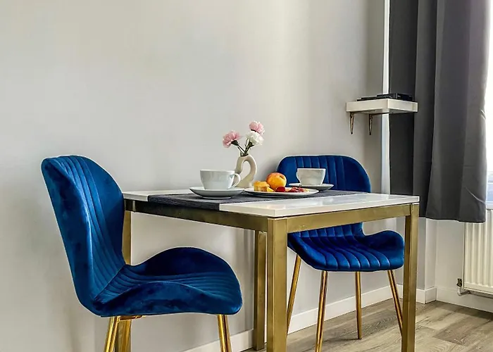 Apartment Glam House