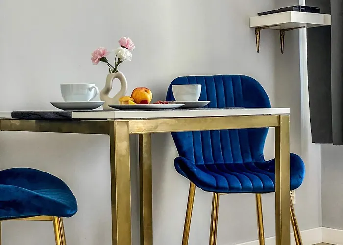 Apartment Glam House