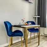 Apartment Glam House